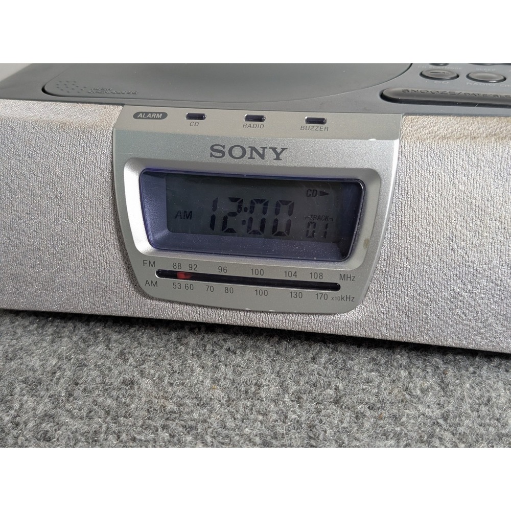 Sony Dream Machine ICF-CD830 CD AM/FM Alarm Clock Radio TESTED WORKING